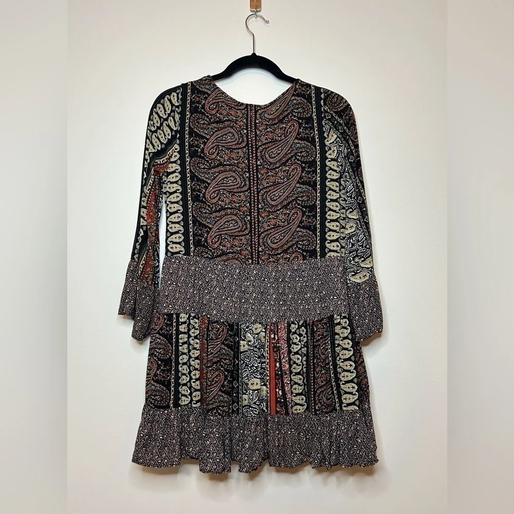 Easel Boho Dress Multi Paisley Print Bell Sleeves Size Small